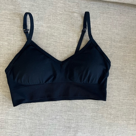 Lululemon Ebb to Street bra - Picture 2 of 3